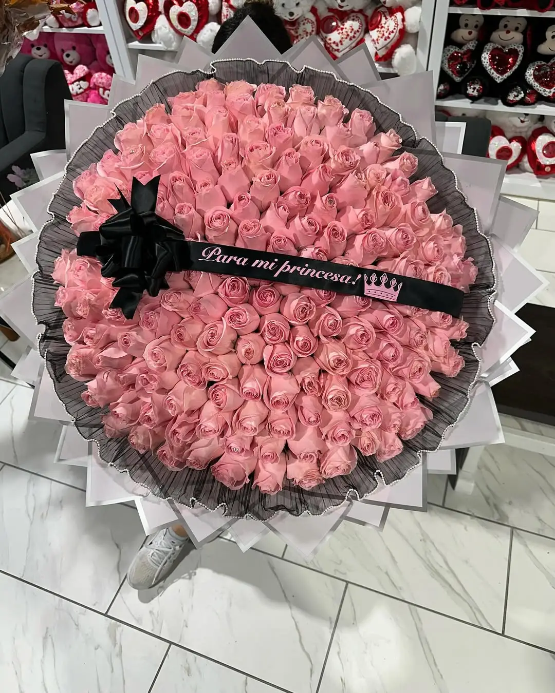 pink beautiful roses 🩷💖#20docenas #pinkroses #princesstreatment